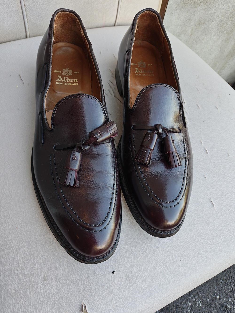 Alden Men’s Burgundy Tassel Loafers 10AAA